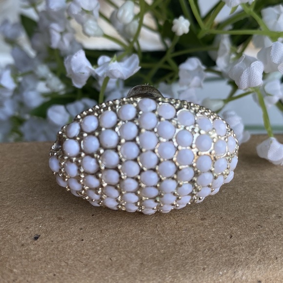 Ring - Picture 3 of 7